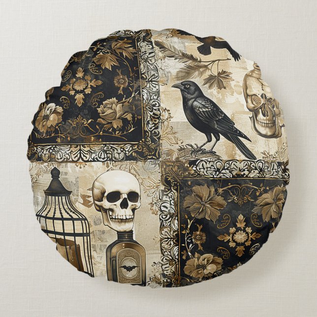 Vintage Goth Skulls und Birdcages Rundes Kissen (Vorderseite)