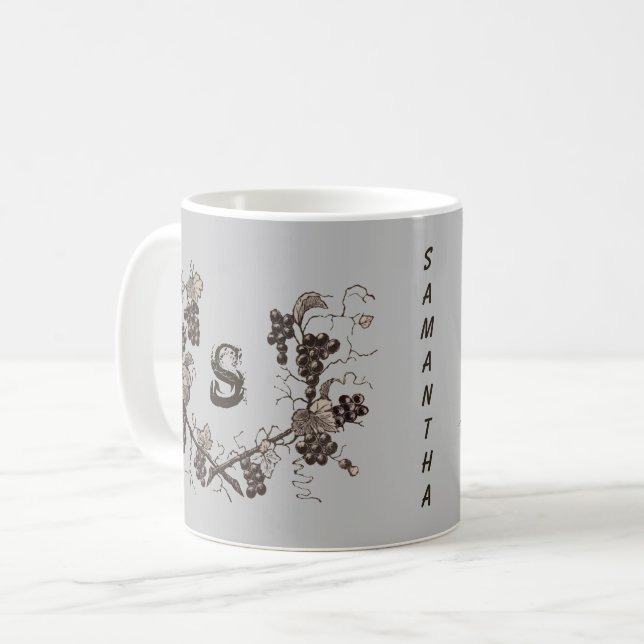 Vintage Grapevine Etching Black and White Monogram Kaffeetasse (Vorderseite Links)