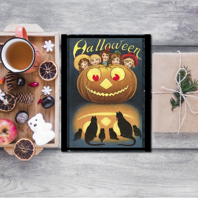 Vintage Halloween-Kinder verstecken sich hinter Kü Postkarte (Von Creator hochgeladen)