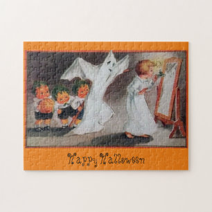 Vintage-Halloween-Mädchen mit Kerze