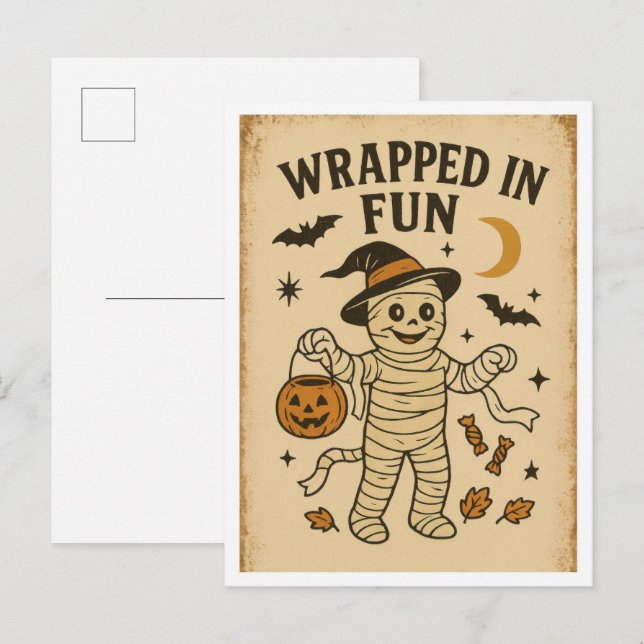 Vintage Halloween Wrapped in Fun Postkarte (Vorne/Hinten)