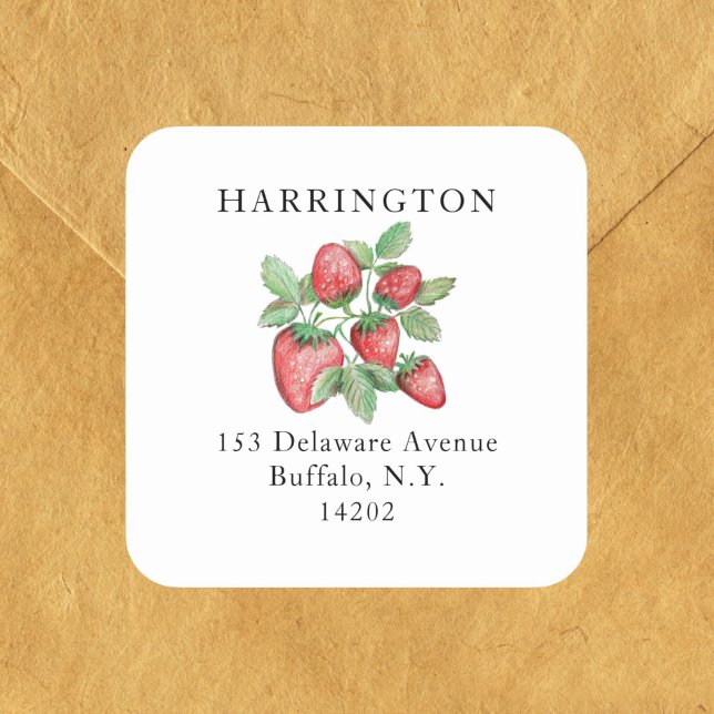 Vintage handGezeichnet Rote Erdbeere-Rücksendeadre Quadratischer Aufkleber (On the front or the back of the envelope, these hand-drawn red strawberries lend an artistic touch.)