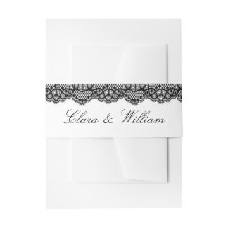 Vintage-Hochzeit mit schwarzer Spitzenbordüre und Einladungsbanderole