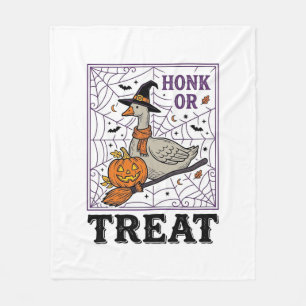 Vintage Honk Or Treat Hexen-Gans Halloween-Shirt_ Fleecedecke