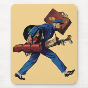 Vintage-Hotelpage in Uniform, Koffer und Golfschlä Mousepad