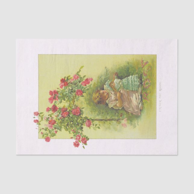 Vintage Kinderpuppe unter Rose Seidenpapier (Vorderseite)