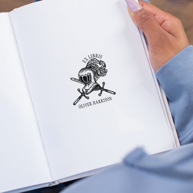 Vintage Knight Helmet Gummistempel (Von Creator hochgeladen)