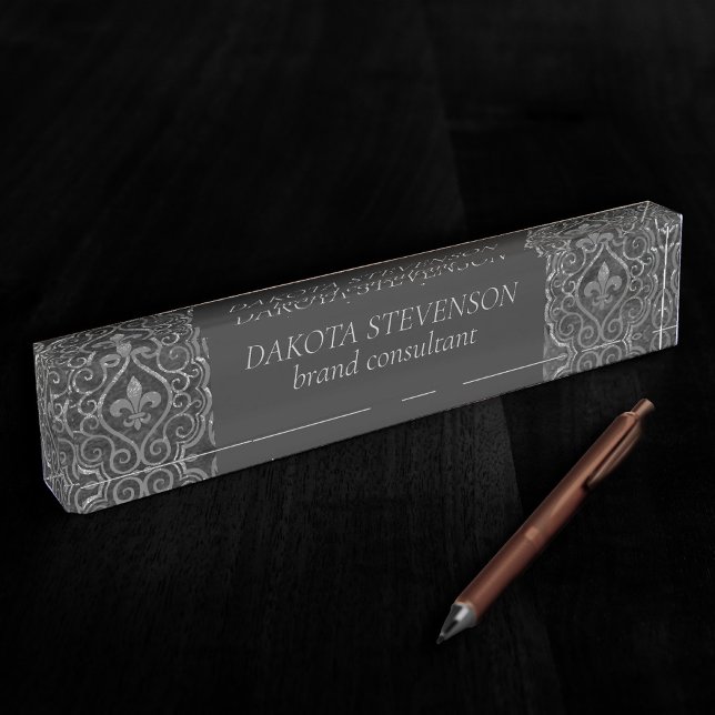 Vintage Lilie | Grunge Damask Branding Namensplakette (Von Creator hochgeladen)