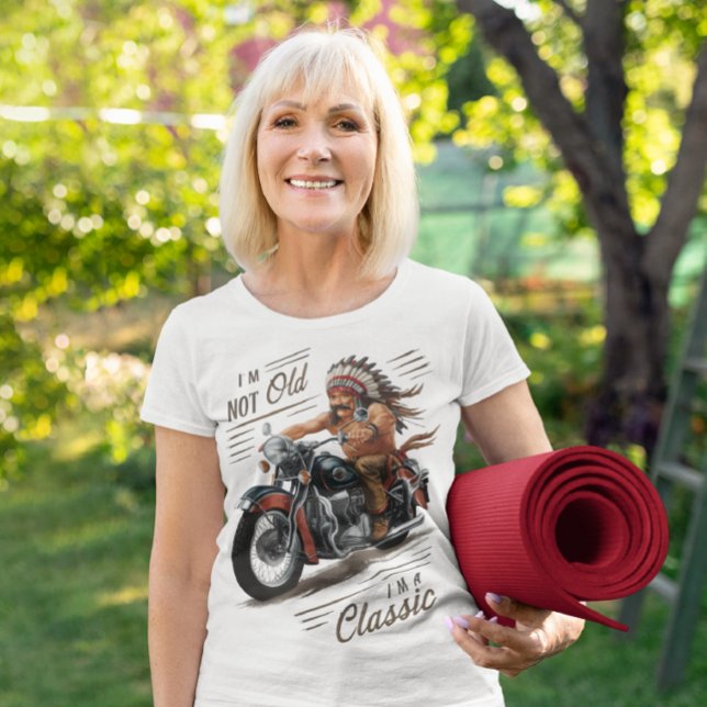 Vintage Motorrädchen T-Shirt (Von Creator hochgeladen)