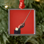 Vintage Musik, Kanonenhefte Silbernes Ornament<br><div class="desc">Vintages Illustrationsmusikdesign mit Arm und Hand eines Dirigenten,  der einen Stab hält,  der bereit ist,  eine klassische musikalische Performance zu steuern. Auf einem roten Hintergrund.</div>
