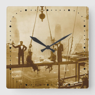 Vintage New York City Eisenarbeiter Mittagessen Quadratische Wanduhr