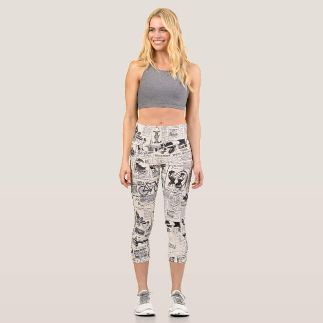Vintage Newspaper   Capri Leggings (Vorderseite)