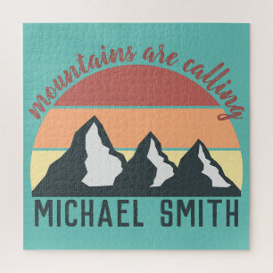 Vintage-Pastellberge rufen Monogramm-Himmel