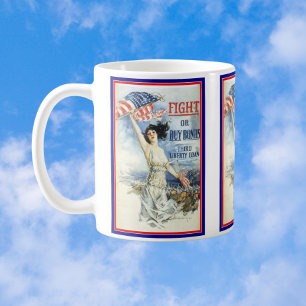 Vintage-patriotische Frau mit amerikanischer Flagg Tasse