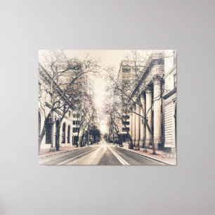 Vintage Portland Urban Street mit Bare Trees Leinwanddruck