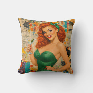 Vintage Redhead Pin-Up Martini Girl – Retro Glam Kissen