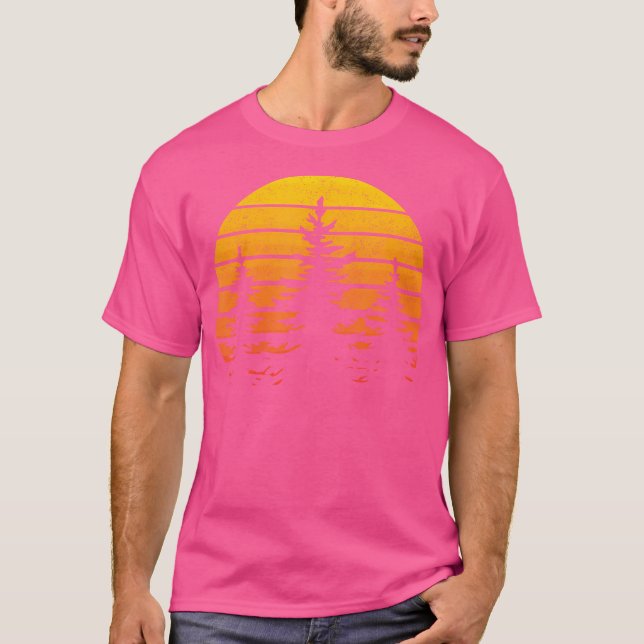 Vintage Retrowald Bäume Wanderlager T-Shirt (Vorderseite)