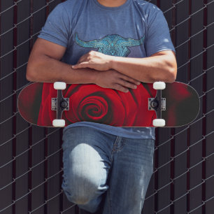Vintage rote Rose auf schwarzem Hintergrund Skateboard