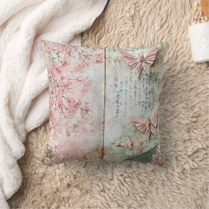Vintage-Sakura-Schmetterlingscollage Kissen