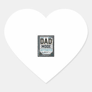 Vintage-Schriftzug-Shirt-Design 'Dad Mode aktivier Herz-Aufkleber