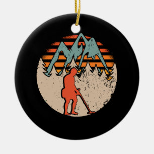 Vintage Sondeln-Metalldetektorin Keramik Ornament