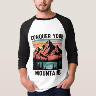 Vintage Sonnenuntergang Bergwelt Illustration T-Shirt