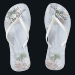 Vintage Spitzenmutter der Hochzeit Flip Flops<br><div class="desc">Das Vintage Design der Spitzen personalisierte, komfortable Mutter der Groom Flip Flops sind ein einfaches, elegantes und elegantes Geschenk für die Mitglieder des Brautparty - Bride, Bridesmaid, Trauzeugin ... Sie ergänzen die Festlichkeiten Ihres Hochzeitstages, Ihres Junggeselinnen-Abschieds oder anderer Feierlichkeiten. Einfache Anpassung von Namen und Titel. Original Foto von Vintagen Hochzeitskleid...</div>