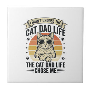 Vintage-T-Shirt-Design mit Katzen-Vater-Leben-Grav Fliese