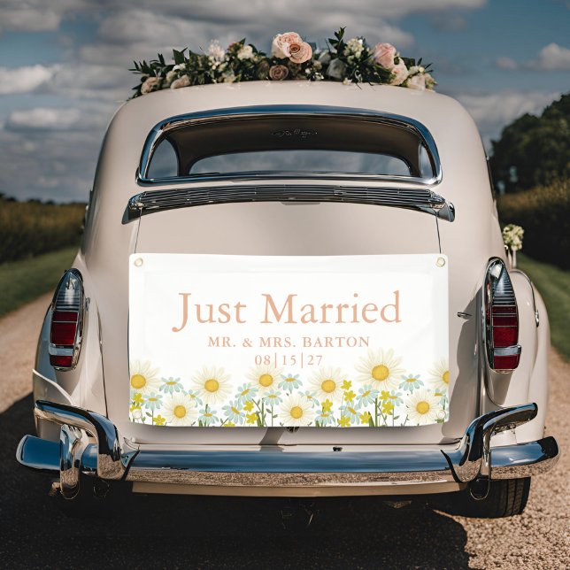 Vintage Tageszeitungen mit nur verheirateten Autos Banner (Von Creator hochgeladen)