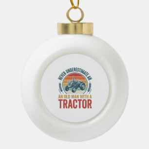 Vintage-Traktor-Alter-Mann-Zitat-Shirt-Design_1 Keramik Kugel-Ornament