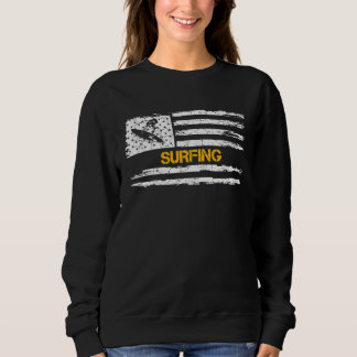 Vintage USA American Flag Surfing Player Surfer Si Sweatshirt