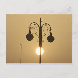 Vintage-Victorian-Sonnenuntergangs-Straßenlaterne. Postkarte
