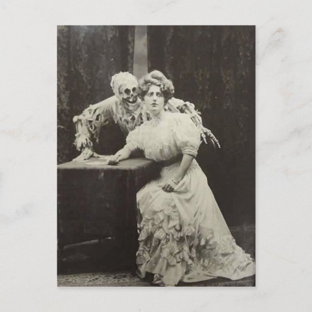 Vintage Viktorianische Frau mit Skelett Postkarte (Vorderseite)
