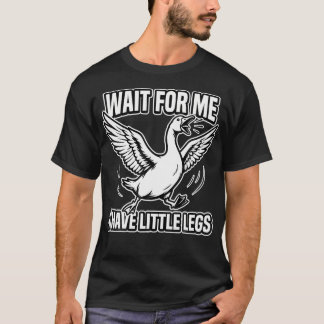 Vintage Warte auf mich, ich habe kleine Beine T-Shirt