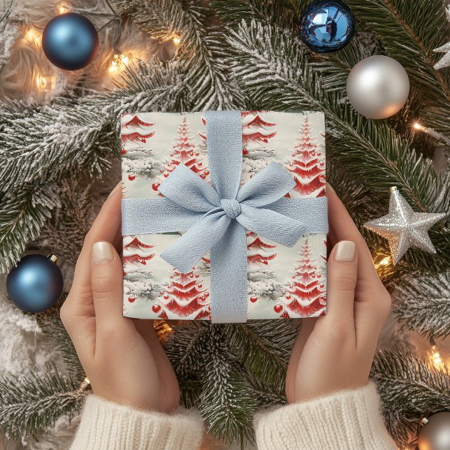 Vintage Weihnachten Mitte des Jahrhunderts mit Rot Geschenkpapier (Von Creator hochgeladen)