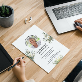 Vintage weiße Blume Beerdigung Einladung