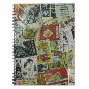 Vintage-Werbeblatt an einer Wand in Hongkong. Notizblock