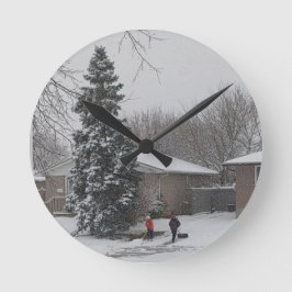 Vintage Winterlandschaft Runde Wanduhr