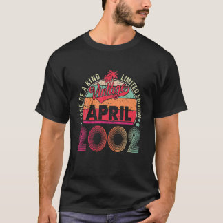 Vintager 20. Geburtstag Phantastisch seit April 20 T-Shirt