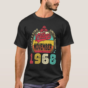 Vintager 54. Geburtstag Phantastisch seit November T-Shirt