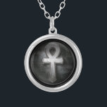 Vintager Ankh Symbol-Schlüssel des Leben-Entwurfs Versilberte Kette<br><div class="desc">Das ankh,  der alias Schlüssel des Lebens,  der Schlüssel des Nils oder springender Punkt ansata (lateinische Bedeutung "Kreuz mit einem Griff"),  waren der alte ägyptische hieroglyphische Charakter,  der "das Leben" las. Er stellt das Konzept des ewigen Lebens dar,  das die allgemeine Bedeutung des Symbols ist.</div>