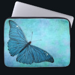 Vintager Aquamariner Blauer Schmetterling der 1800 Laptopschutzhülle<br><div class="desc">Maßgeschneiderte Laptop Schlauch Neopren 13" - Individuelle Ärmel. Personalisieren Sie mit Ihrem eigenen Namen, Muster, Design, Zitat, Monogramm, Foto. Verwenden Sie unsere coolen Vorlagen, Kunstwerke, Fotos, Grafiken und Illustrationen, fügen Sie dann Namen, Text, Anführungszeichen und Monogramme hinzu, um Ihr eigenes Notebook zu erstellen. Klicken Sie auf die Schaltfläche "Anpassen!", um...</div>