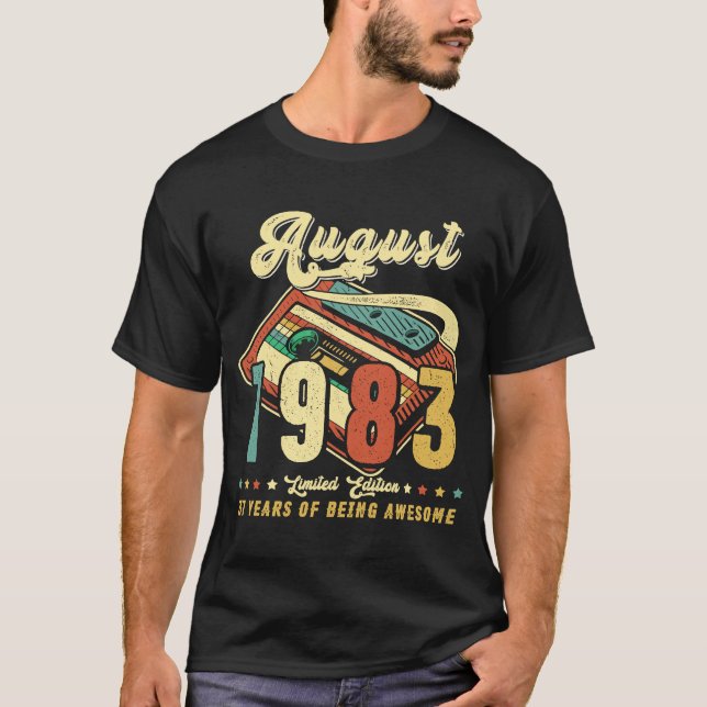 Vintager AUGUST 1983 Gebildet 1983 37. T-Shirt (Vorderseite)