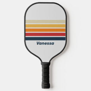 Vintager ausgeblendeter Regenbogen durch Streifen Pickleball Schläger