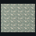 Vintager Blumenbeutel Grüne Geschenkwrake Geschenkpapier<br><div class="desc">Genießen Sie Ihre Geschenke mit der zeitlosen Schönheit dieses Vintag inspiriert Blumenpapier. Delikate Elfenbein-Blüten kaskadieren elegant über einen gedämpften, grünen Hintergrund und schaffen eine raffinierte und anmutige Ästhetik. Ideal für Hochzeiten, Jubiläen oder andere Gelegenheiten, die eine besondere Touch an Eleganz verdienen. Diese hochwertige Geschenkpackung sorgt dafür, dass Ihre Geschenke so...</div>