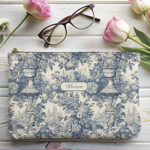 Vintager Blumenchic Blue Toile de jouy Monogram Zubehörtasche