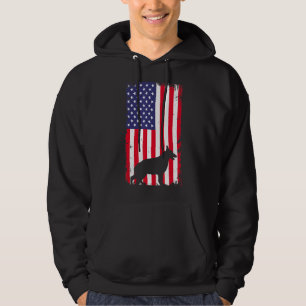 Vintager deutscher Schäferhund unter amerikanische Hoodie