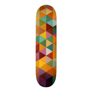 Vintager Dreieck-Muster-Hintergrund Skateboard