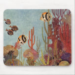 Vintager Fisch im Ozean, tropische Angelfische Mousepad<br><div class="desc">Vintage Darstellung der tropischen Meerengel Fische in einem Korallenriff schwimmen. Setzen Sie Ihre Tauchausrüstung an, schwimmen Sie mit dem Fisch und reisen Sie unter Wasser bis zum tiefblauen Meeresgrund!</div>