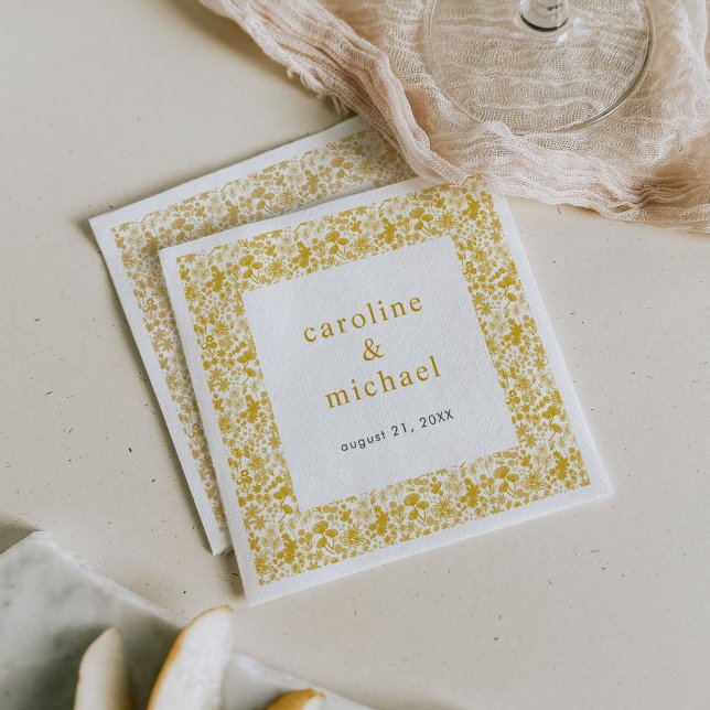 Vintager Golden Ditzy Blumencocktail Serviette (Gold ditzy florals wedding paper napkins.)